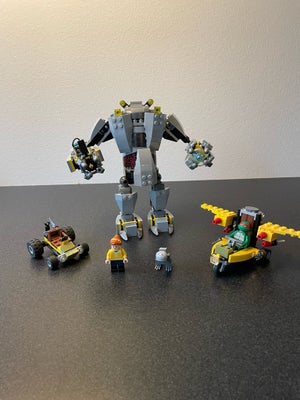 Lego Ninja Turtles, 79105, Baxter Robot Rampage

Sættet er ikke komplet. Flere klodser mangler eller