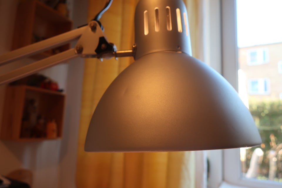 Arkitektlampe, Ikea