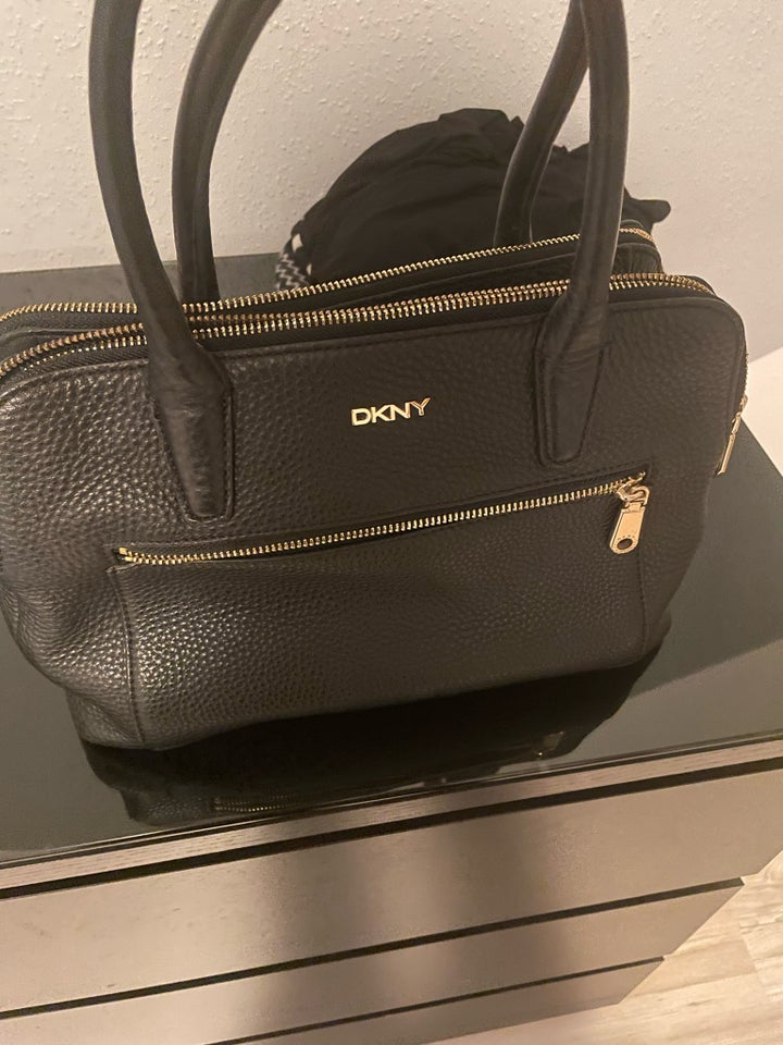 Skuldertaske, DKNY, læder