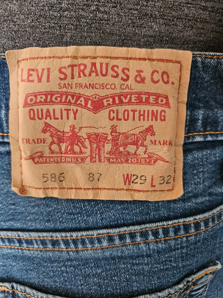 Jeans, Levi Strauss 586, str. 29