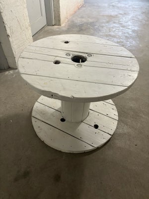 Kabeltromle bord, kabeltromle bord

Mål
60cm i diameteren 
