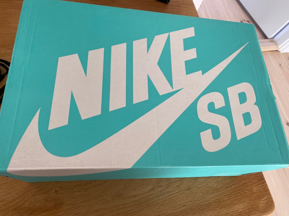 Sneakers, str. 44,5, Nike sb