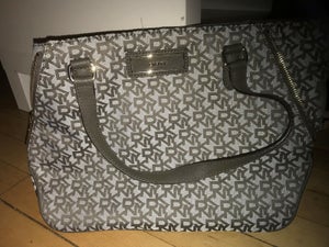 DKNY køb brugte håndtasker