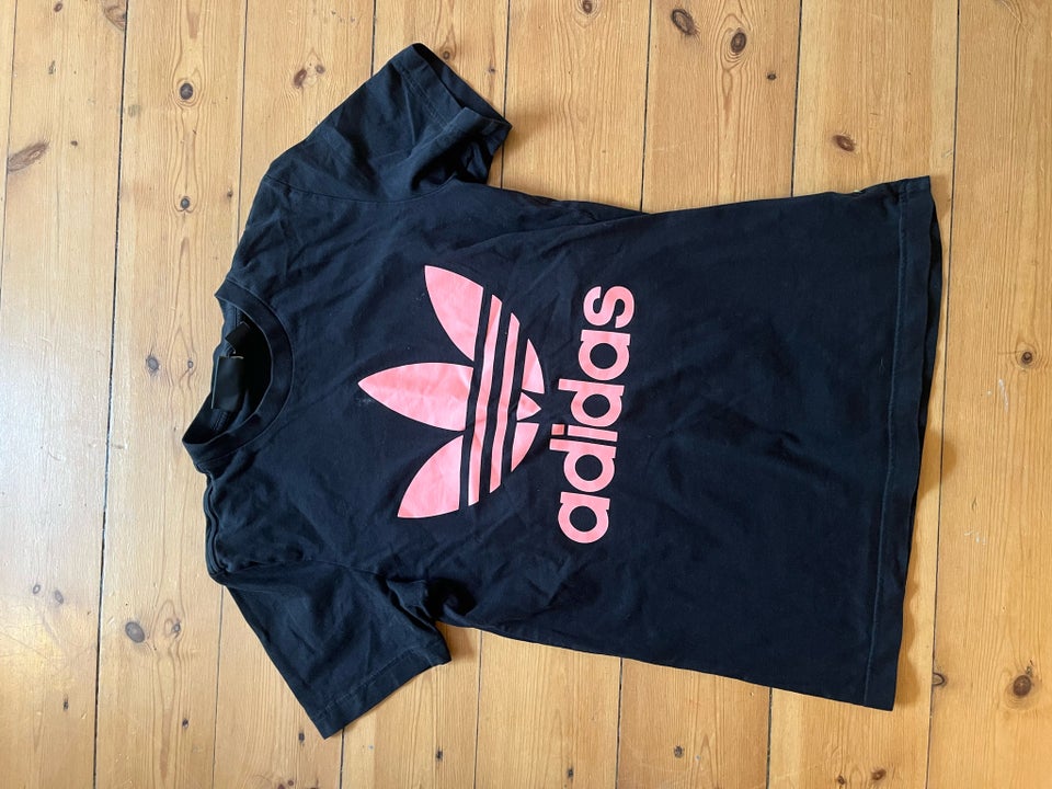 T-shirt, T-shirts, Adidas