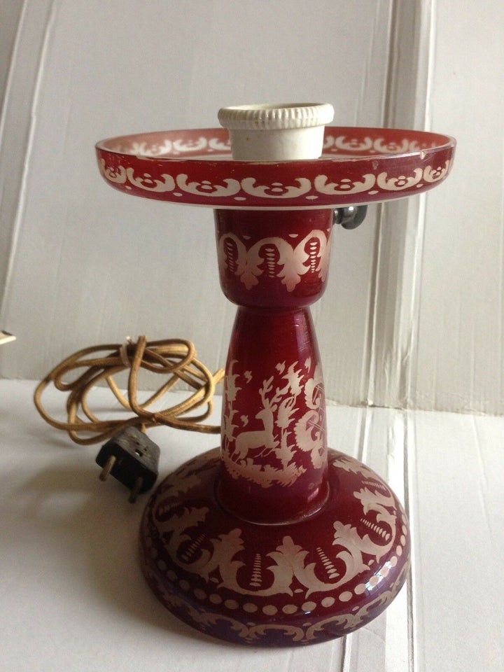 Anden bordlampe, Rød Bømisk glasbordllampe med mønster