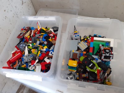 Lego andet, Forskellige sæt lego.  Bla lego Nijago,  lego city, lego junior osv
Jeg garanterer ikke 
