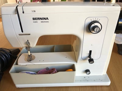Symaskine, Super god og robust symaskine fra Bernina
Fungere perfekt

Kan hentes i Herning ellers se