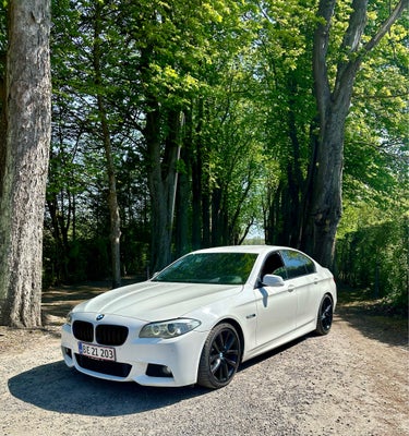 BMW 530d, 3,0 M-Sport aut., Diesel, aut. 2011, km 399999, hvid, nysynet, klimaanlæg, aircondition, A
