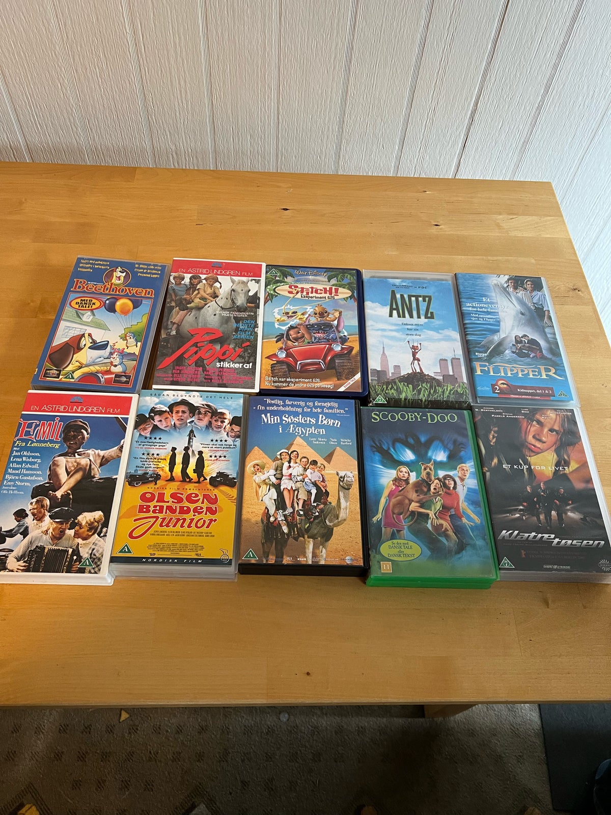 Børnefilm, VHS bånd