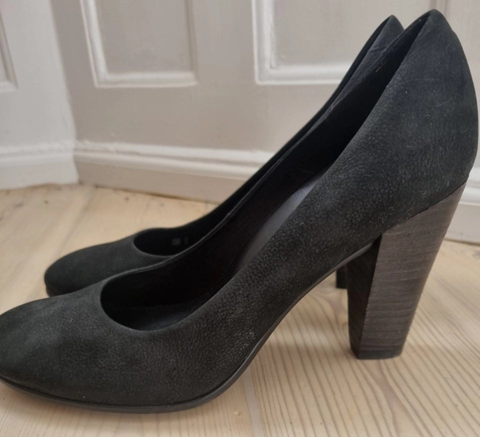 Pumps, str. 39, Ecco