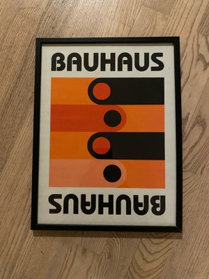 Plakat på lærred, motiv: Bauhaus, b: 30 h: 40, Bauhaus plakater trykt på lærred.
Mål: 30x40
Sælges u