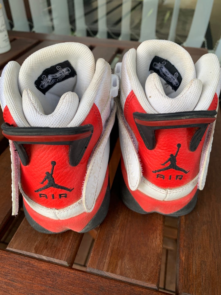 Sneakers, str. 37, Air Jordan