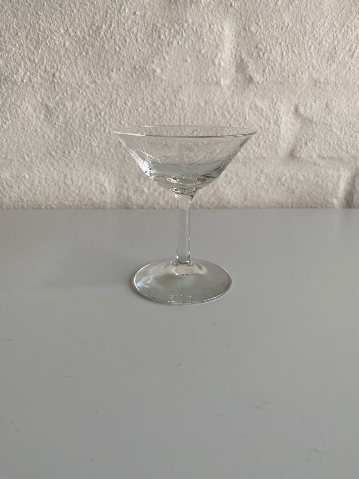 Glas, Vinglas, Bygholm