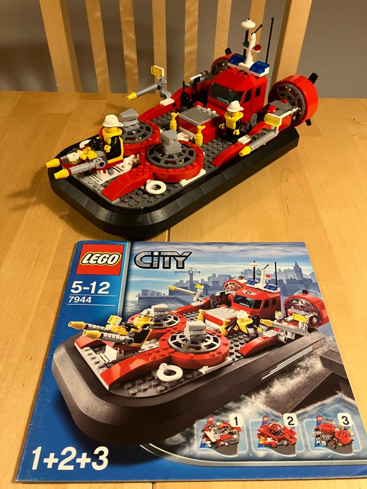 Lego City, 7944