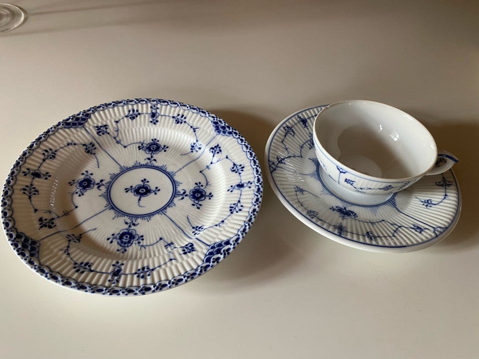 Porcelæn, Kop underkop og kagetallerken, Royal copehagen