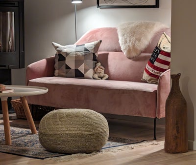 Sofa, velour, 2 pers. , ILVA, Velholdt sofa med god siddekomfort. Har det meste af tiden har stået t