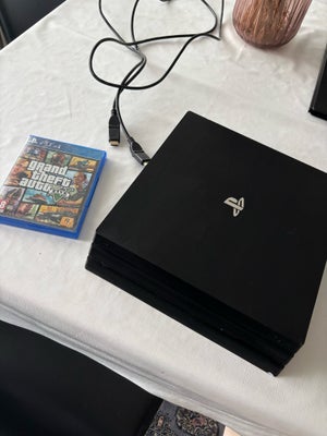 Playstation 4, God, Sælger min Playstation 4, da jeg ikke bruger den længere.

Medfølger: HDMI kabel