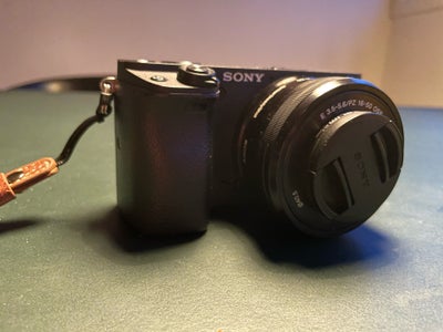 Sony, a6400, 24 megapixels, 3,6 x optisk zoom, Perfekt, Super lækkert kamera sælges. Står i perfekt 
