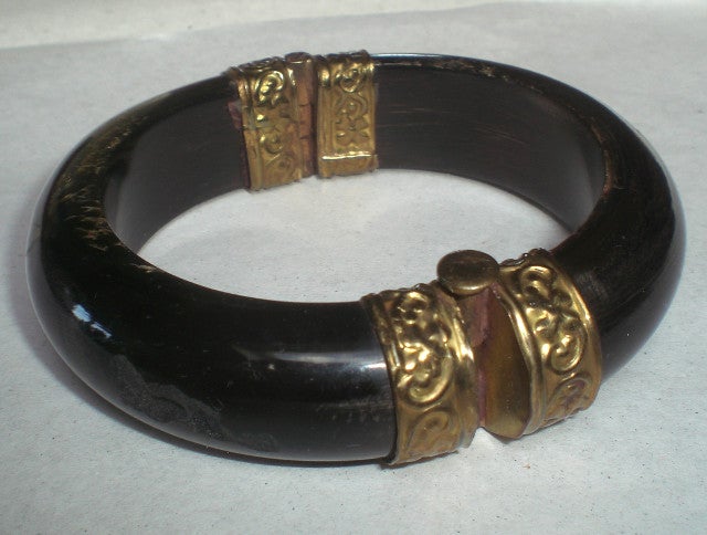 Armring, træ, ibenholt