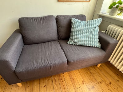 Sofa, polyester, 2 pers. , Jysk, Super fin lille sofa fra Jysk.

I rigtig god stand og med mulighed 