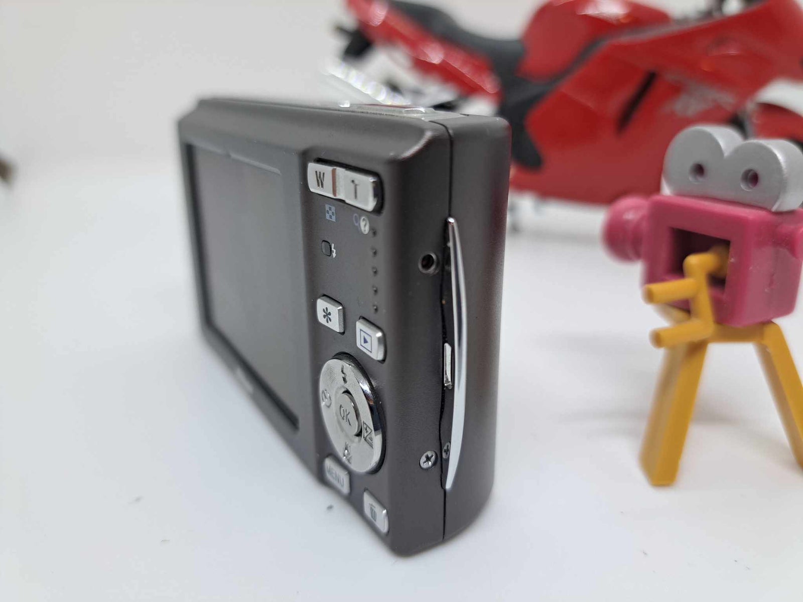 Nikon Coolpix S520, 8,1 megapixels, 3 x optisk zoom