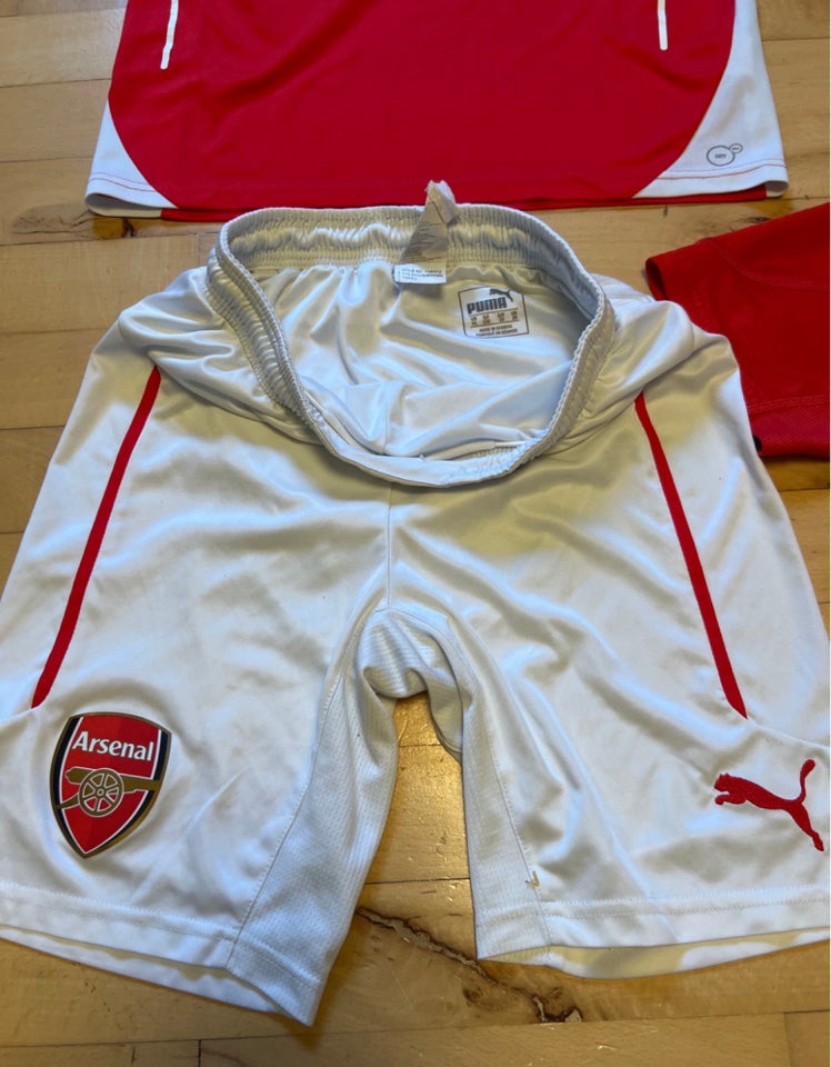 Sportstøj, Sports sæt og tshirt, Arsenal adidas