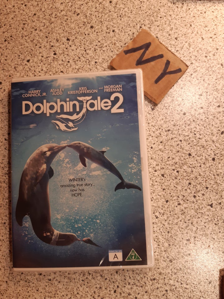 Buy Dolphin Tale 2 DVD