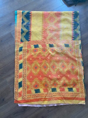 Sengetæppe, plaid, Indisk håndlavet, 210x130, Orientalsk, lækkert tungt sengetæppe.
Ny pris 900,-