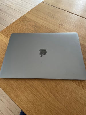 MacBook Air, Retina 13-inco, 2018, 1,6 GHz  GHz, 8 GB ram, 128 GB harddisk, God