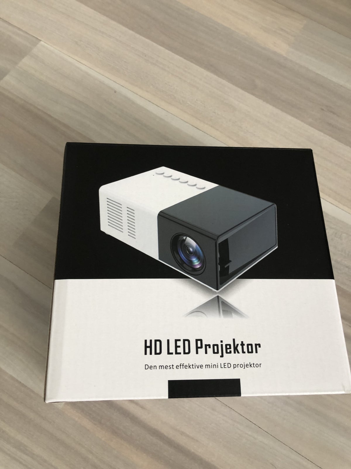 Projektor, FULL HD MINI LED PROJEKTOR, Perfekt