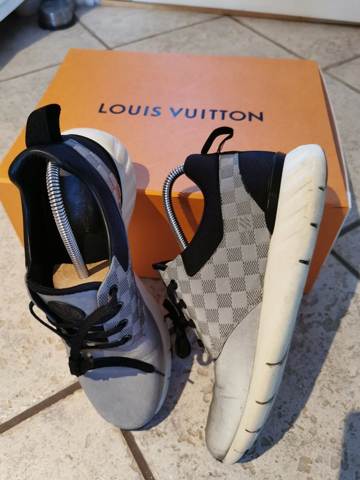 Sneakers, Louis Votton, str. 41,5