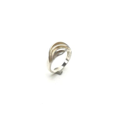 Ring, sølv, Jens Aagaard sterling sølv ring skulpturel, En flot sterling sølv ring med skulpturel ud