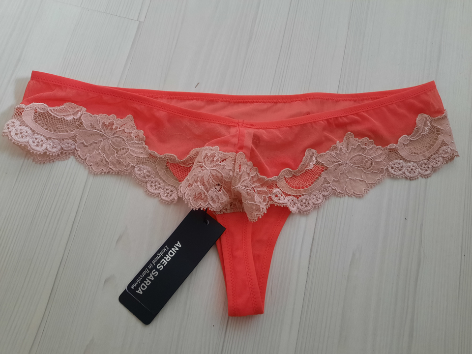 Trusser, Andres sarda, str. 42