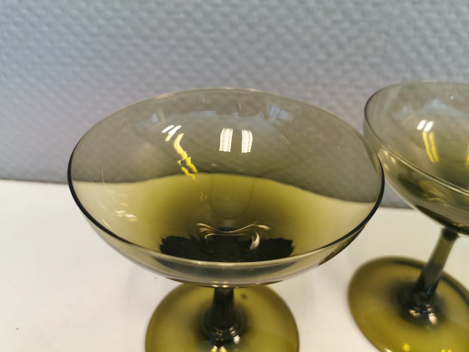 Glas, Champagneskål/glas, Formentlig Italiensk