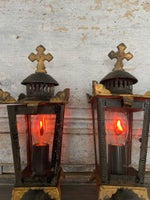 Lanterner, 150 år gl., b: 15 d: 15 h: 25