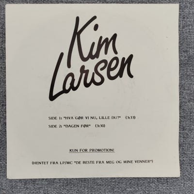 Single, Kim Larsen, Hva gør vi nu, lille du, Rock, Norsk Promo single.
VG/VG som minimum.
Sender ger