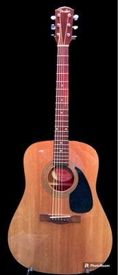 Western, Fender DG4-Nat., NyStrenget og justeret til behagelig strengehøjde! En kvalitets guitar med