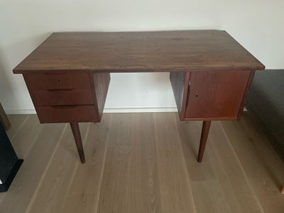 Skrivebord, Teak, b: 120 d: 60 h: 75