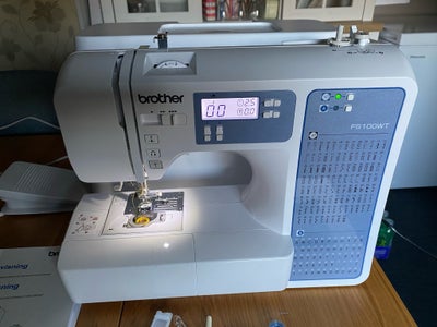 Symaskine, Brother FS100wt, Som ny 

Sælges kun fordi den desværre ikke bliver brugt , virker 100 % 