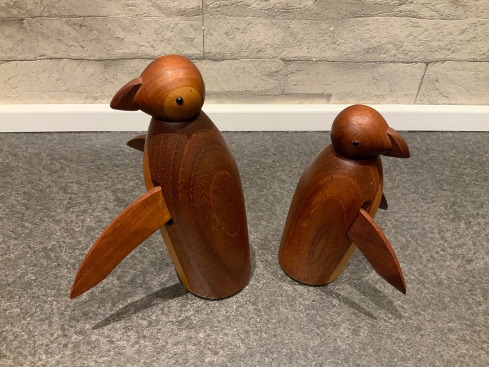 Træfigurer, Pingviner i teak