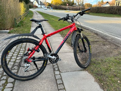 Giant XtC 1, hardtail, 21 gear, Velholdt kvalitets mountainbike str. Medium, hjulstørrelse 26 tommer