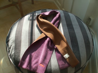 Tørklæde, Halstørklæde, Jackpot, str. 137x21,5, Fint retro halstørklæde fra firserne i farven brun p