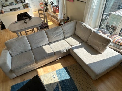 Sofa, Sælger denne fantastisk behagelige beige sofa, da jeg flytter og desværre ikke har plads til d