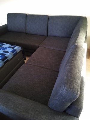 Sofa, stof, 5 pers., Hjørnesofa sælges i sort/grå stof.
Der er plads til min. 5 personer.
Den måler 
