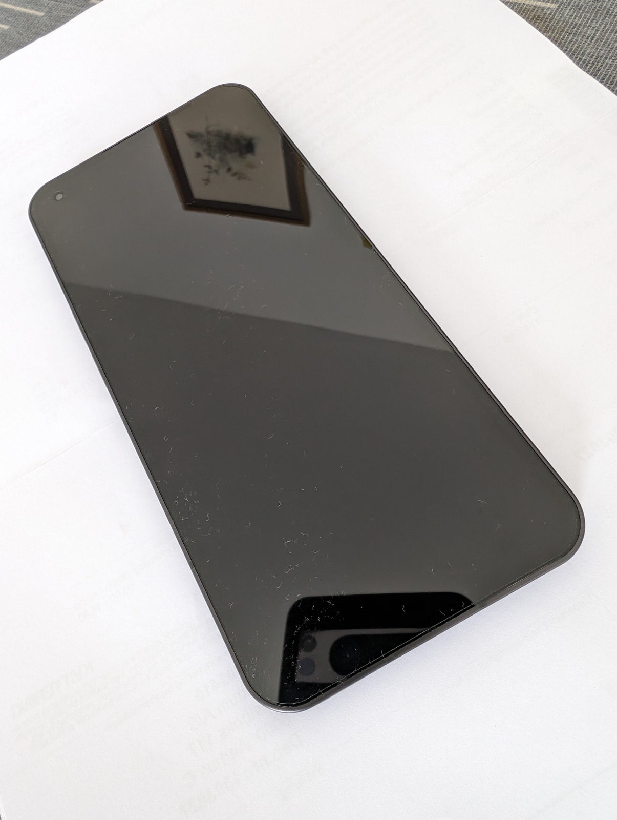 OnePlus Grab a Nothing & loudspeaker*, 256GB