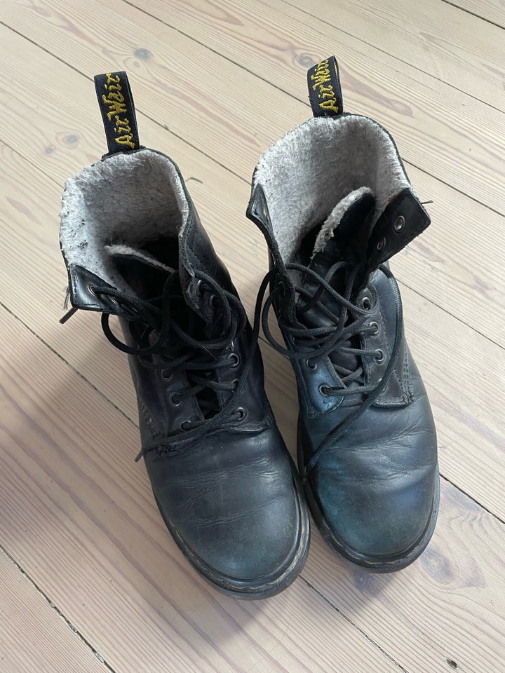 Doc martens fourrées serena hot sale