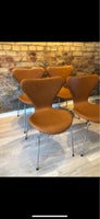 Arne Jacobsen, stol, FH 3107 Nypolstrede