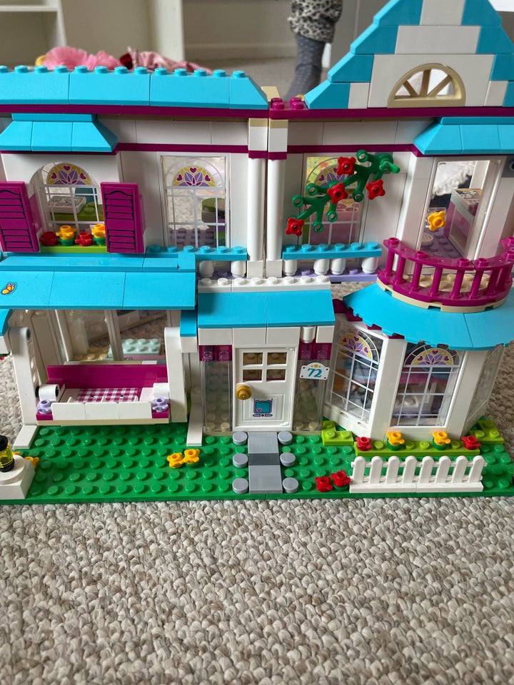 Stephanies hus hot sale lego