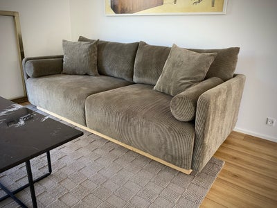 Sofa, fløjl, 3 pers. , Sofacompany, Næsten HELT NY

Sofacompany Kenta

Størrelse: H: 78 cm x L: 218 