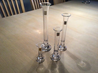 Glas, Solitærvaser 4 stk., Holmegaard, 1 sæt glasvaser fra Holmegaard. Højde 26 + 21 + 17 + 10 cm. U